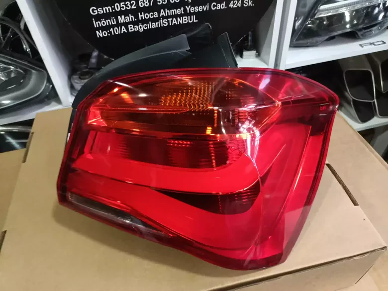 BMW 1 Serisi F20 LCI LED Sağ Stop