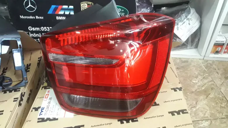 BMW 1 Serisi F20 Sağ Sol LED Stop 7241542-7241541