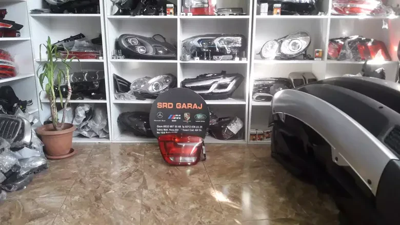 BMW 1 Serisi F20 Stop 7270095