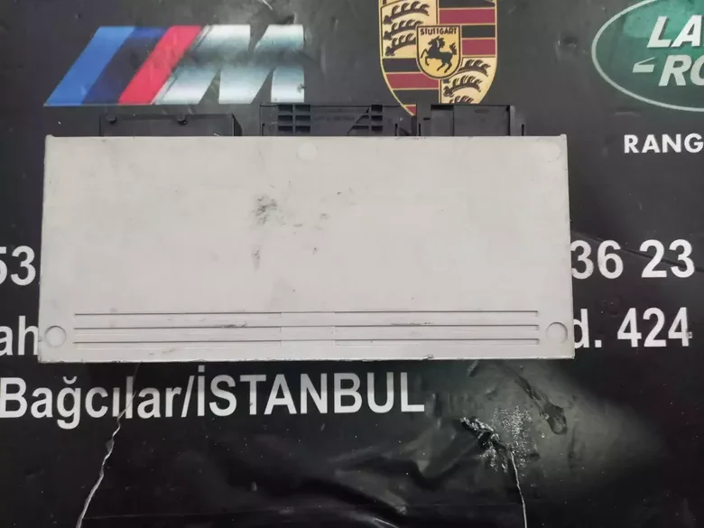 BMW 3 Serisi E46 Gövde Kontrol Modülü 8385538