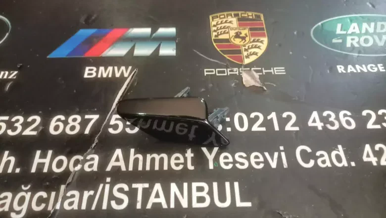 BMW 3 Serisi F30 M3 Sol Far Yıkama Kapağı