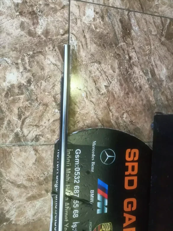 BMW 3 Serisi F30 Sol Ön Kapı Çıtası Çıkma Orj 7309043