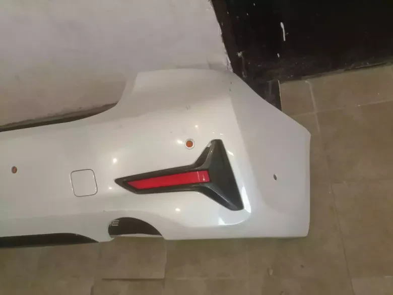 BMW 3 Serisi G20 2019- Çıkma Dolu Beyaz Arka Tampon