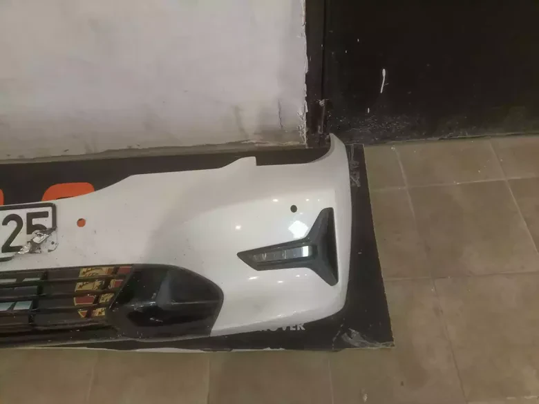 BMW 3 Serisi G20 2019- Çıkma Dolu Beyaz Ön Tampon