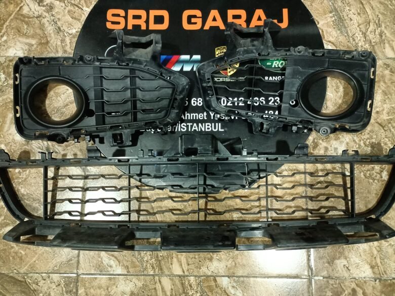 BMW 4 Serisi F32 F33 F36 M Tampon İzgaralari