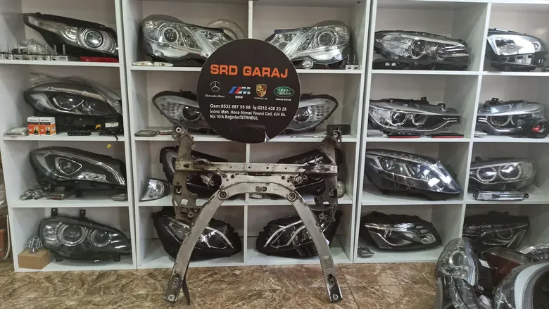 BMW 5 Serisi E60 E61 E63 Ön Alt Travers 6759461