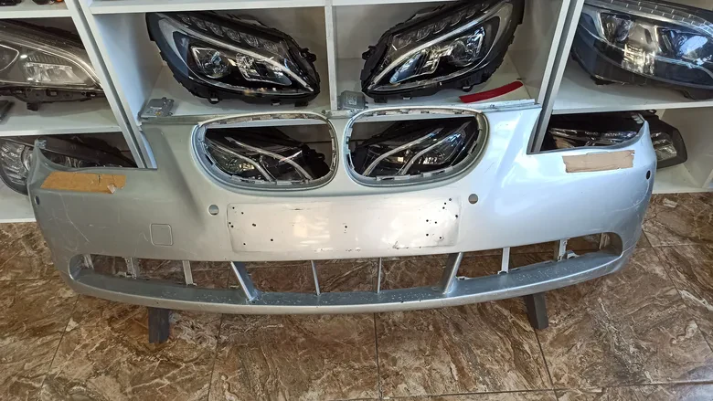 BMW 5 Serisi E60 Ön Tampon