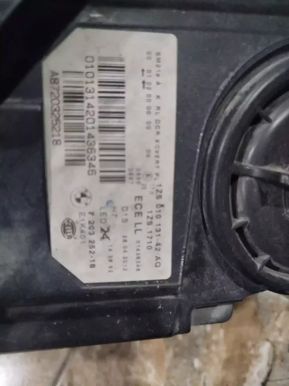 BMW 5 Serisi F10 2010-13 Adaptif Beyinli Sağ Far