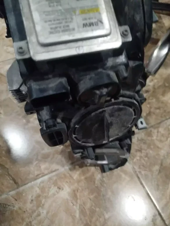 BMW 5 Serisi F10 2010-13 Adaptif Beyinli Sağ Far