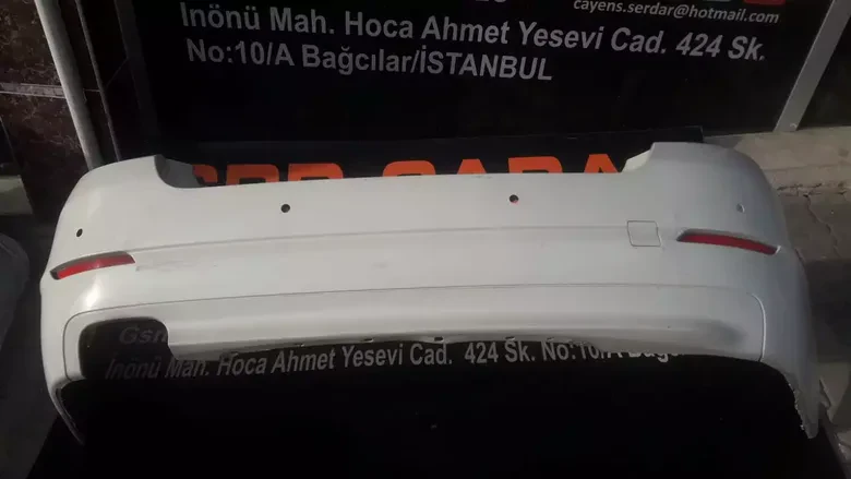 BMW 5 Serisi F10 2010 2013 Çıkma Arka Tampon