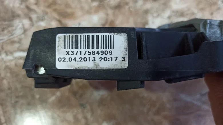 BMW 5 Serisi F10 F11 Arka Sol Kapı Dış Kolu İç Mekanizması 7564909