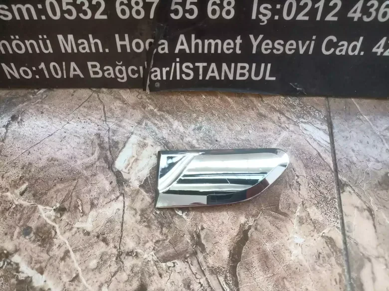 BMW 5 Serisi F10 Kapi Nikelaji 71821899