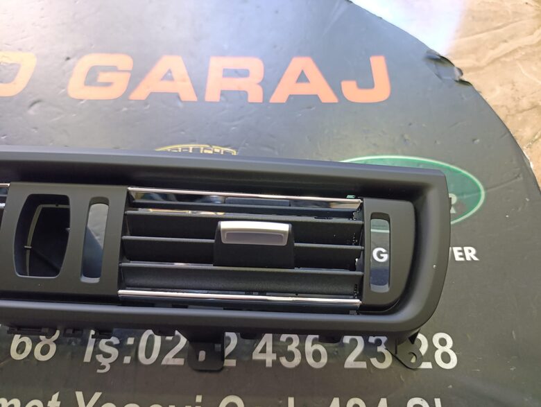 BMW 5 Serisi F10 Klima Kalorifer Izgarası 9209136 Kromlu
