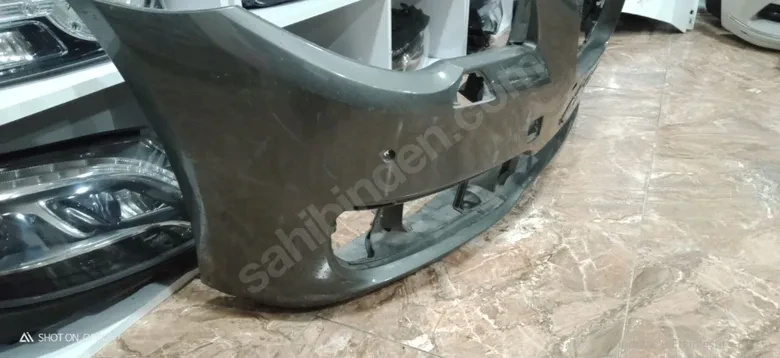 BMW 5 Serisi F10 LCI Ön Tanpon 5.20 5.25 5.30 5.40