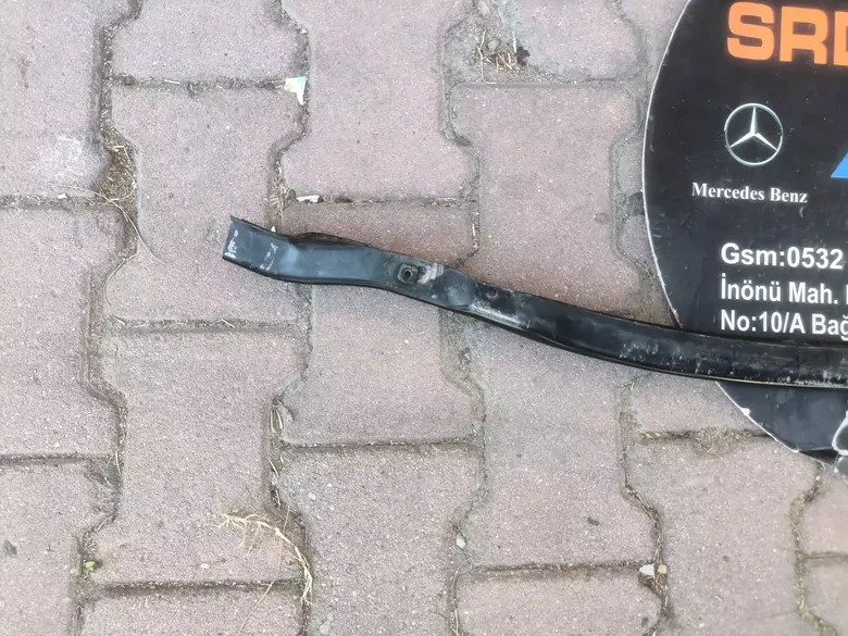 BMW 5 Serisi F10 Ön Tampon Demiri 7203078