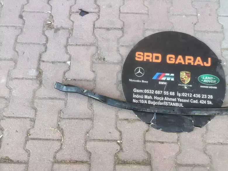 BMW 5 Serisi F10 Ön Tampon Demiri 7203078