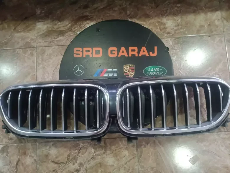 BMW 5 Serisi G30 Çıkma Orj Panjur