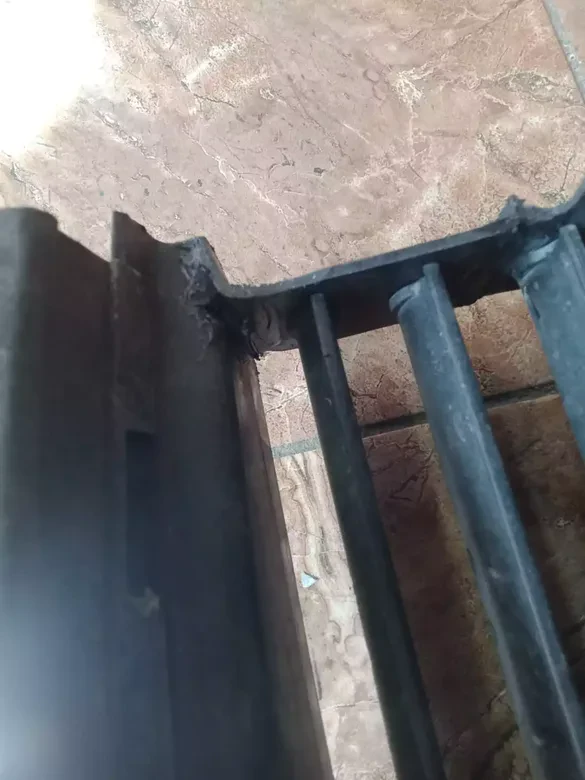 BMW 5 Serisi G30 LCI Tampon Hava Kanalı