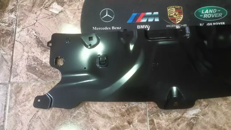 BMW 5 Serisi G30 Üst Panel Sacı 7435938