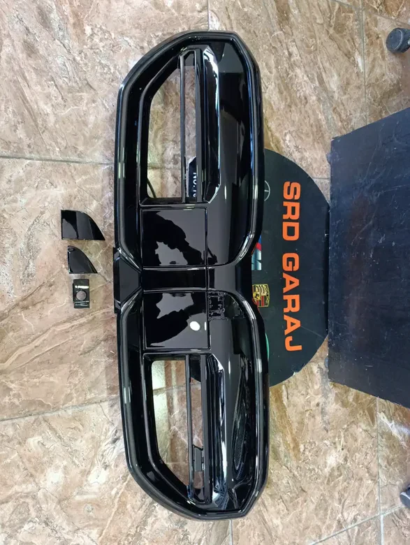 BMW 5 Serisi G60 G90 İ5 M5 Işıklı Panjur Shadow