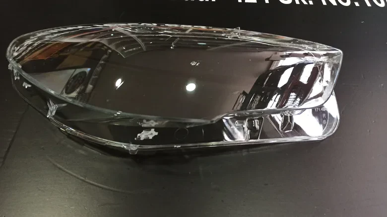 BMW 5 Serisi GT F07 Sağ Far Camı