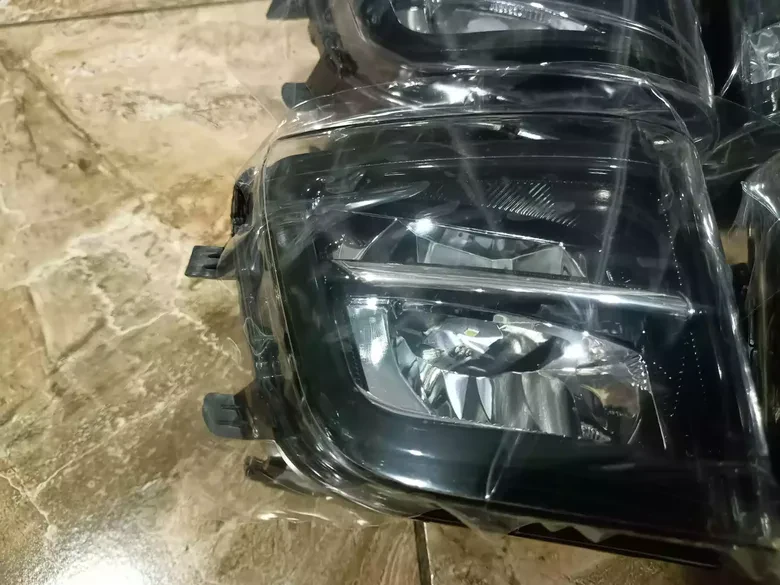 BMW 7 Serisi F01 F02 F03 LED Sis Farı