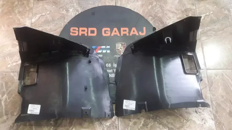 BMW E46 Sedan Önün Önü Sağ Sol Davlumbaz 8193812 8193811