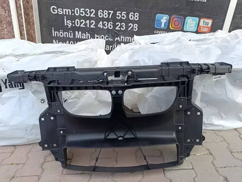 BMW E87 2004-11 Ön Panel Sıfır Taiwan 7193192