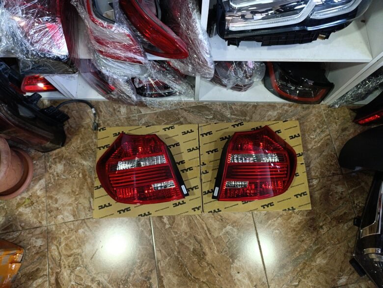 BMW E87 2007-2011 Ledli Sağ Sol Stop Tyc Taiwan 7181298 7181297