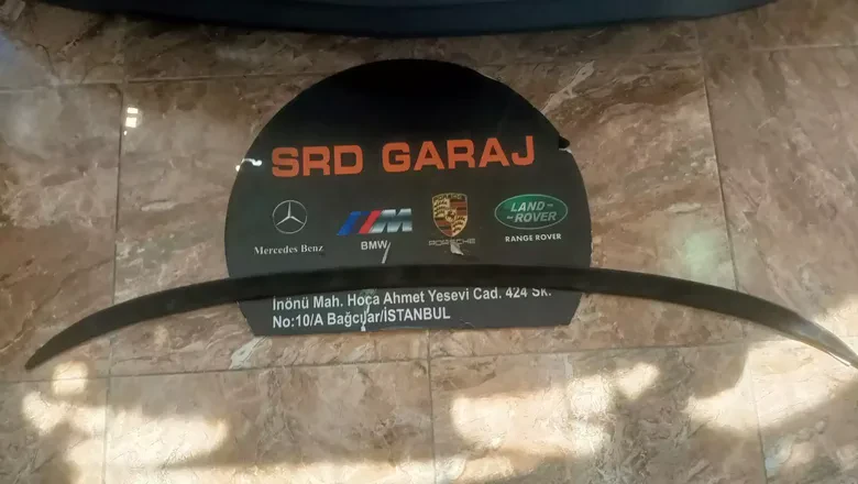 BMW E90+LCİ M3 Bagaj Spoyleri Lastik