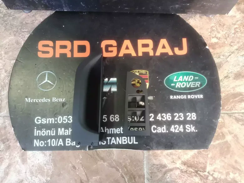 BMW E90 Sol Kapı Tutamağı Cam Düğmesi Çerçevesi