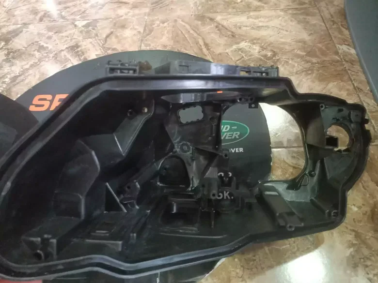 BMW E92 2006-2009 Zenon Sağ Sol Far Kasası