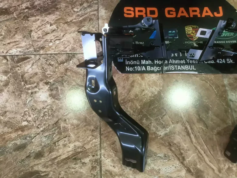 BMW F01 F02 G11 G12 Dönüşüm Set Far Yuva Sacı