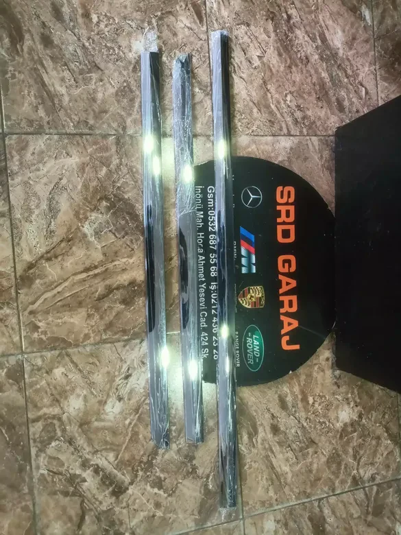 BMW F01 F02 G11 G12 Kapı Çıtaları