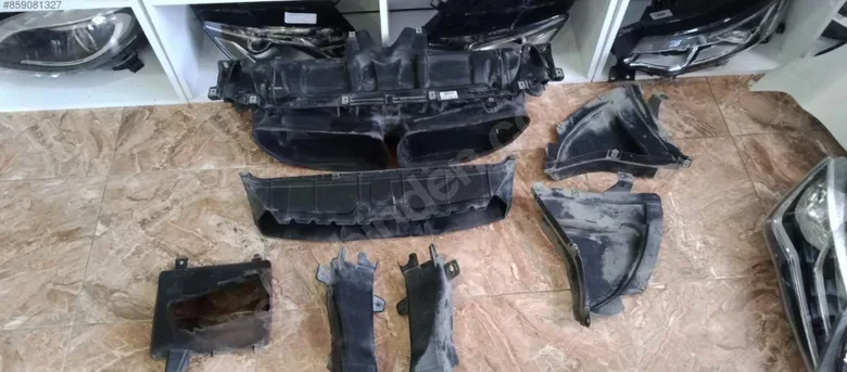 BMW F06 F12 F13 6 Serisi Ön Panel Maskesi 187798-15