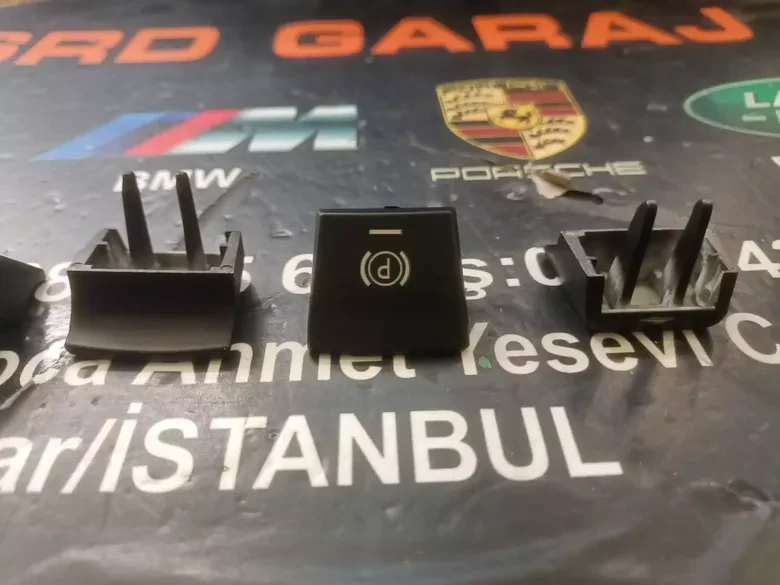 BMW F10 Eski Tip El Fren Düğmesi