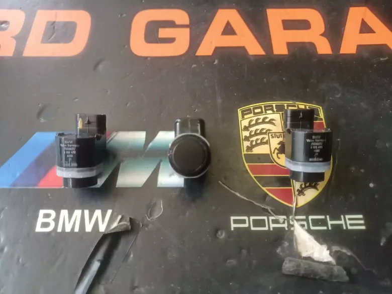 BMW F10 F01 F07 F25 E70 E71 Park Sensörü 2180495
