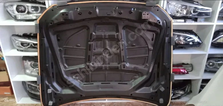 BMW F10 F11 5.20 5.25 5.30 5.40 Ön Kaput
