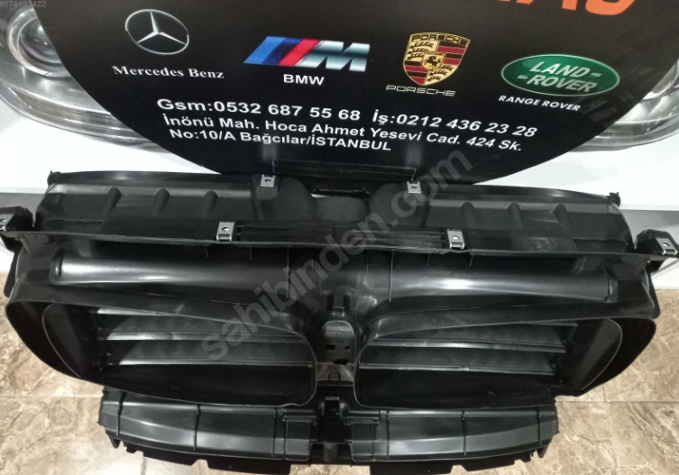BMW F10 F11 F18 Ön Panel Hava Kanalı Maskesi