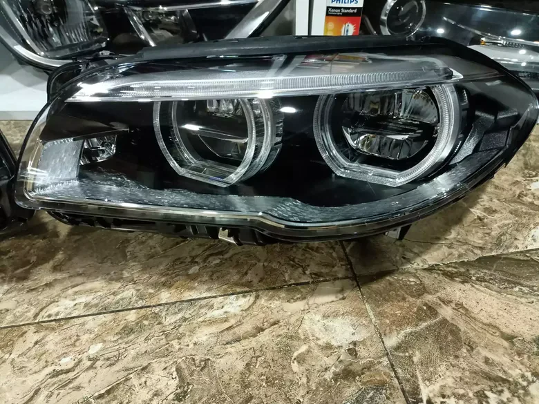 BMW F10 M5 Dönüşüm Far Seti