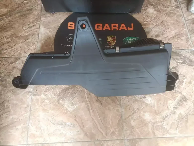 BMW F20 F30 Hava Filtre Kutusu N47 Sıfır Yns 8511655