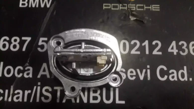 BMW F22 Encel Modülü Sol 7388923 1700