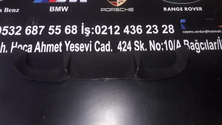 BMW F22 M2 Arka Tampon Dıfüzörü