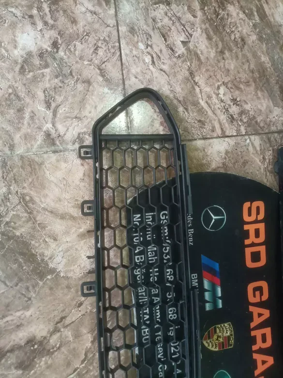 BMW F22 M2 Ön Tampon Orta Izgarası Sıfır Yns