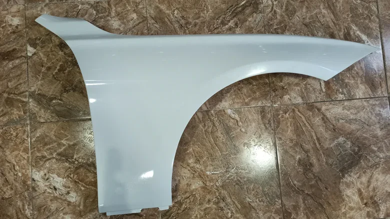 BMW F30 3.16 3.18 3.20 Sağ Ön Çamurluk Sedef Beyaz