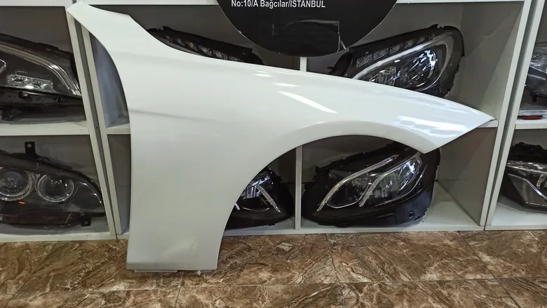 BMW F30 3.16 3.18 3.20 Sağ Ön Çamurluk Sedef Beyaz