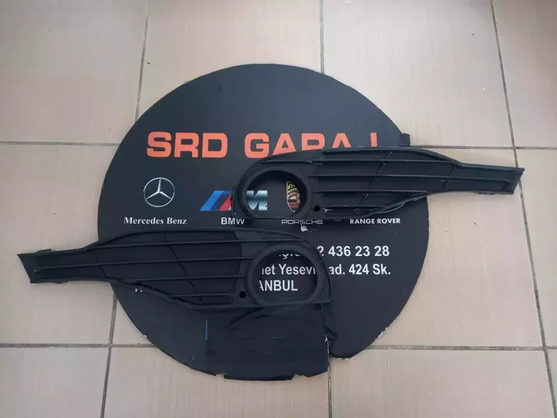 BMW F30 F31 Sağ Sol Sis Farı 18648510
