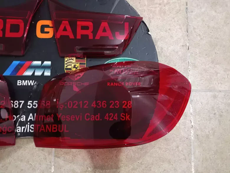 BMW F32 LCI Sağ Sol İç Dış Stop Cami
