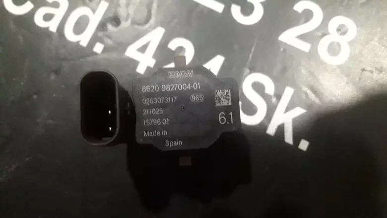 BMW G20 G21 G22 G23 Park Sensörü 9827004