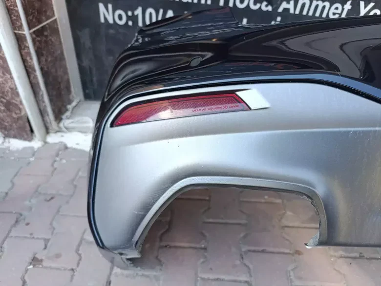 BMW G30 2017-20 M-Tech M5 Arka Tampon Çıkma Orjinal Dolu 8064711